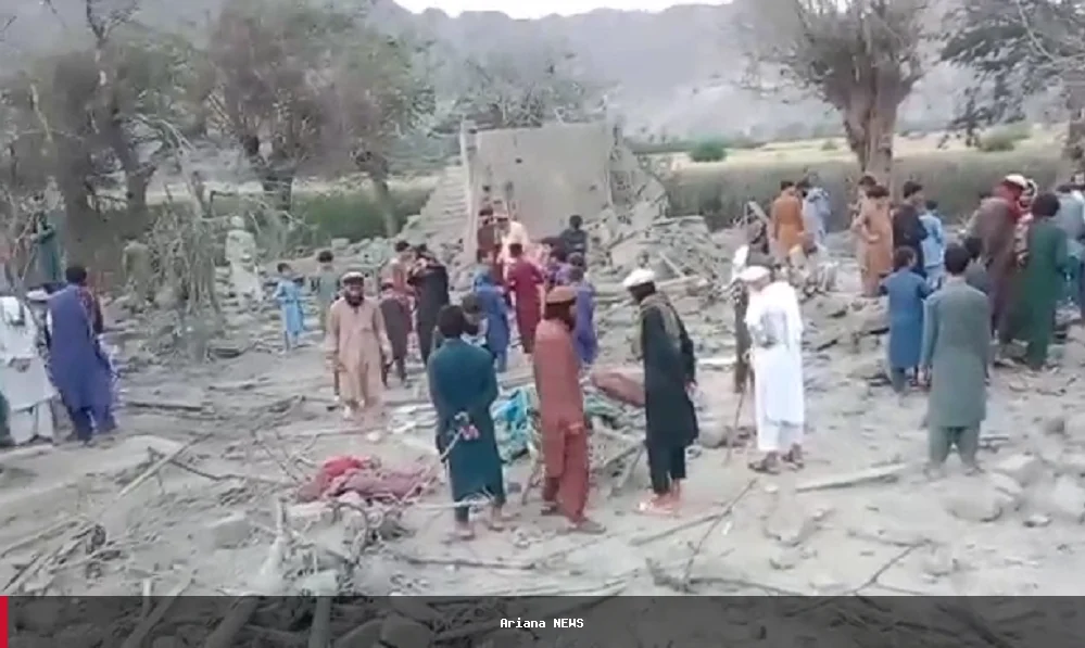 حملۀ هوایی نظامی پاکستان بر کمپ آسیب‌دیدگان زلزله در کنر
