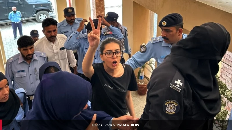 محکومیت ۱۰ ساله وکیل حقوق بشر ایمان زینب مزاری و همسرش در پاکستان