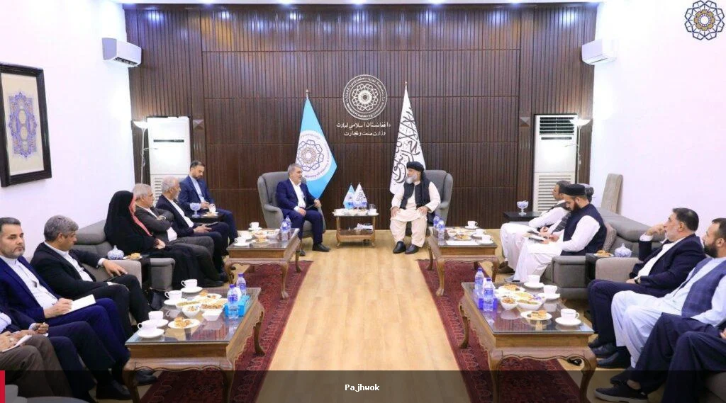 افغانستان و ایران به توافق رسیدند تا حجم تجارت به ده میلیارد دلار افزایش یابد
