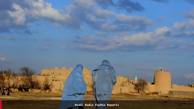 مشکلات زندگی افغان زنان به دلیل فقر و بیکاری
