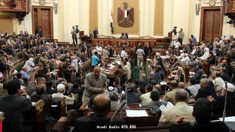 مجلس نمایندگان مصر به درخواست السیسی برای حمایت نظامی از عربستان رأی مثبت داد