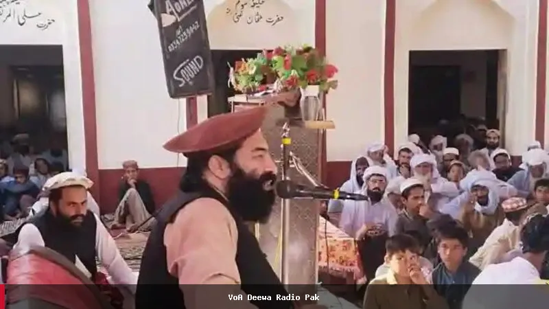 بمي برید کې دیني عالم مفتي منیر شاکر ووژل شو