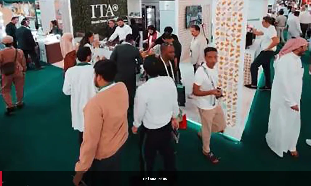 محصولات افغان در نمایشگاه بزرگ غذا در جده توجه خریداران سعودی را جلب کرد