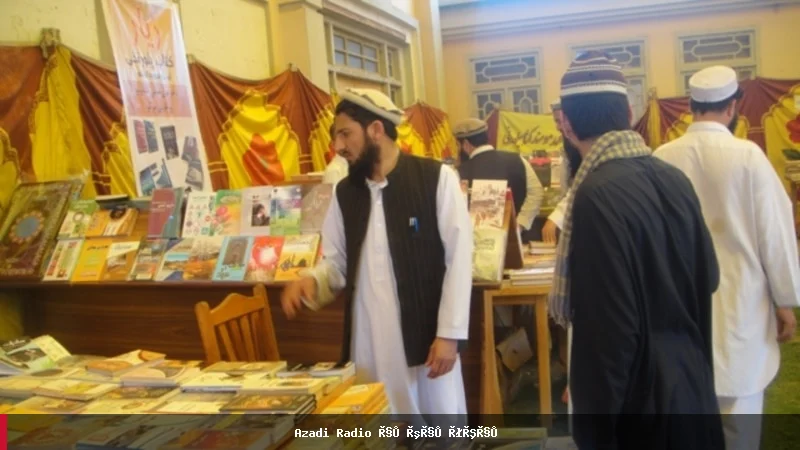 کتاب‌فروشان ننگرهار از رکود بازار کتاب و مشکلات ناشی از بیکاری شکایت دارند