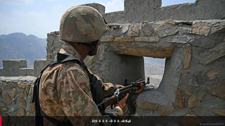 کشتن ۱۵ شبه‌نظامی توسط ارتش پاکستان در مرز افغانستان