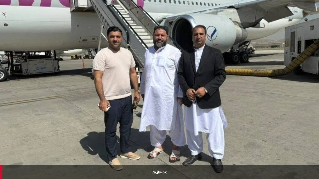 رئیس اتاق مشترک افغانستان و ایران برای شرکت در نمایشگاه صنعت ساختمان به تهران رفت